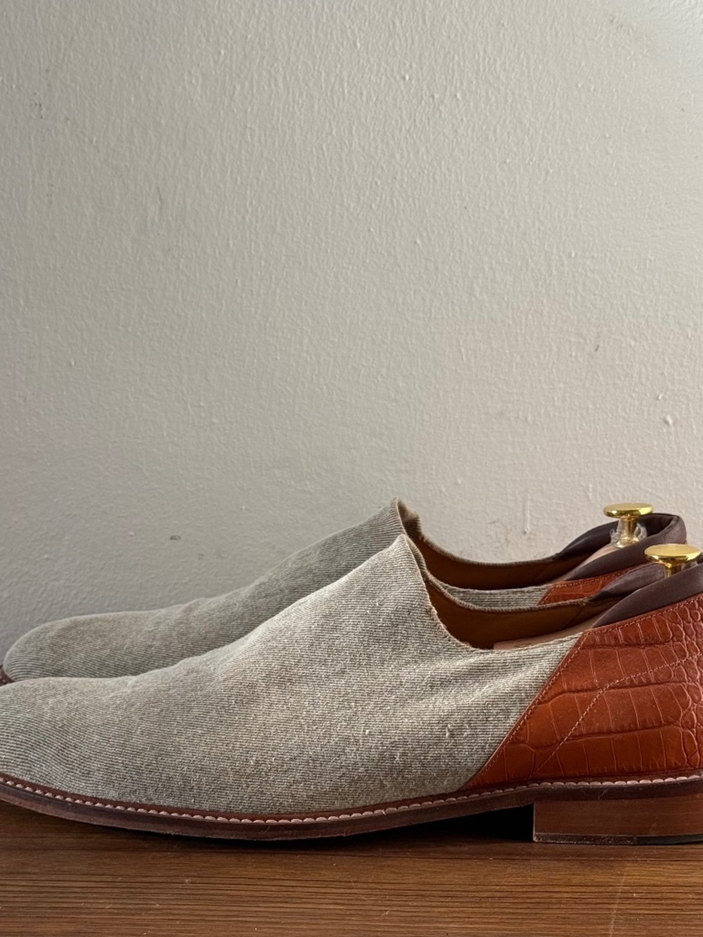 Right Bank Shoe Co. HOMME Italian Canvas & Croc-Embossed Leather Slip-On Shoes M